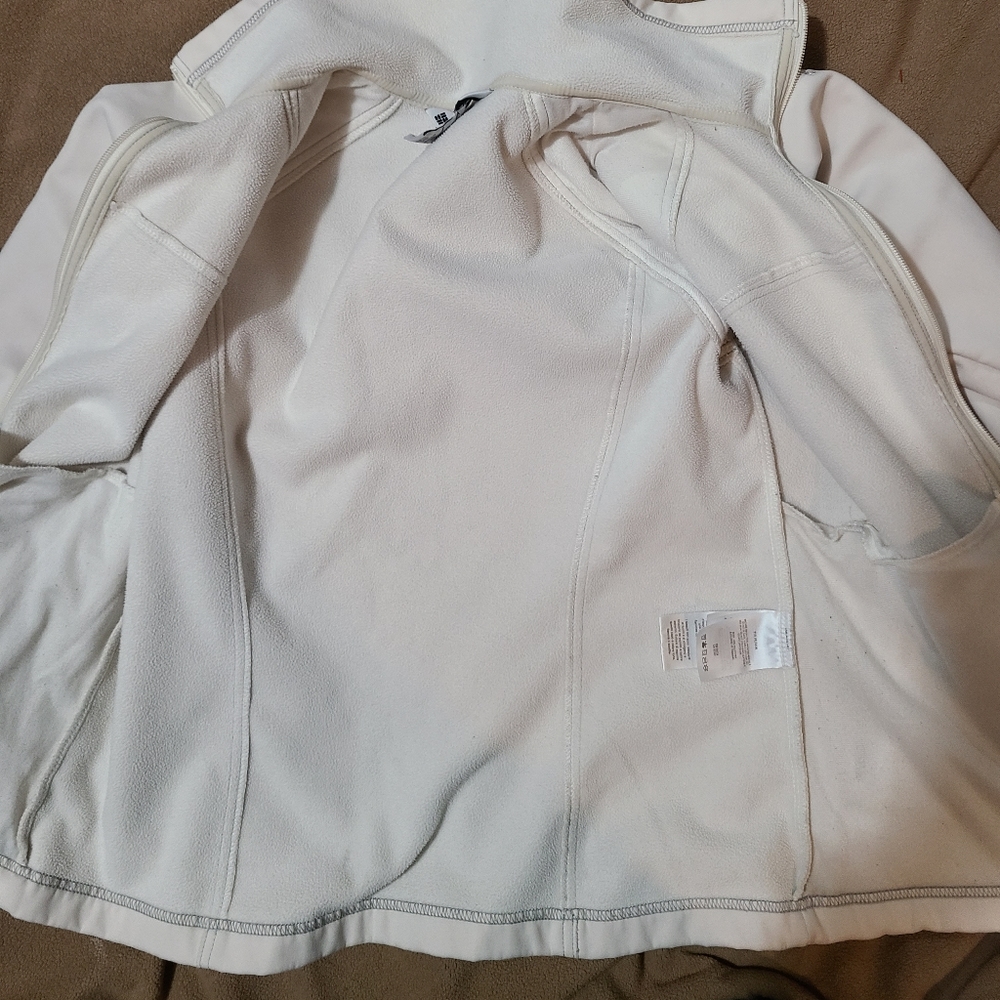 Columbia Jacket - Picture 4 of 6